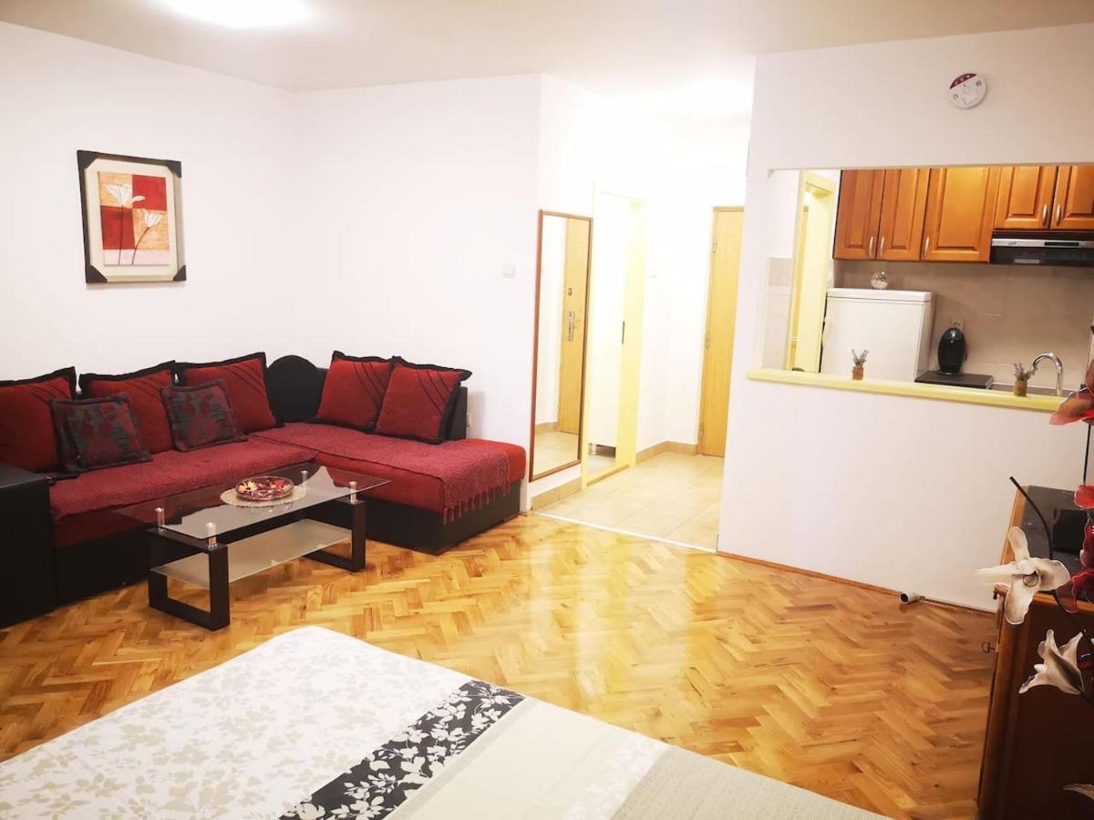 Dragana Apartment *